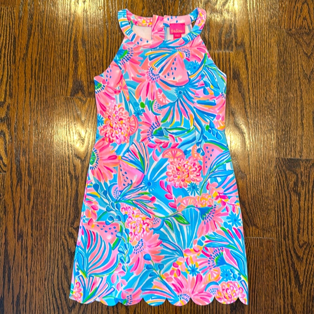 Lilly Pulitzer Girls dress. In LIKE NEW condition. Size 10.